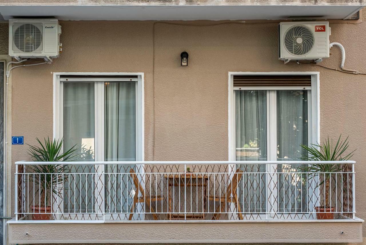 Colourful Apt,Airport Line,6 Min Metro,300 Mbps! Leilighet Athen Eksteriør bilde
